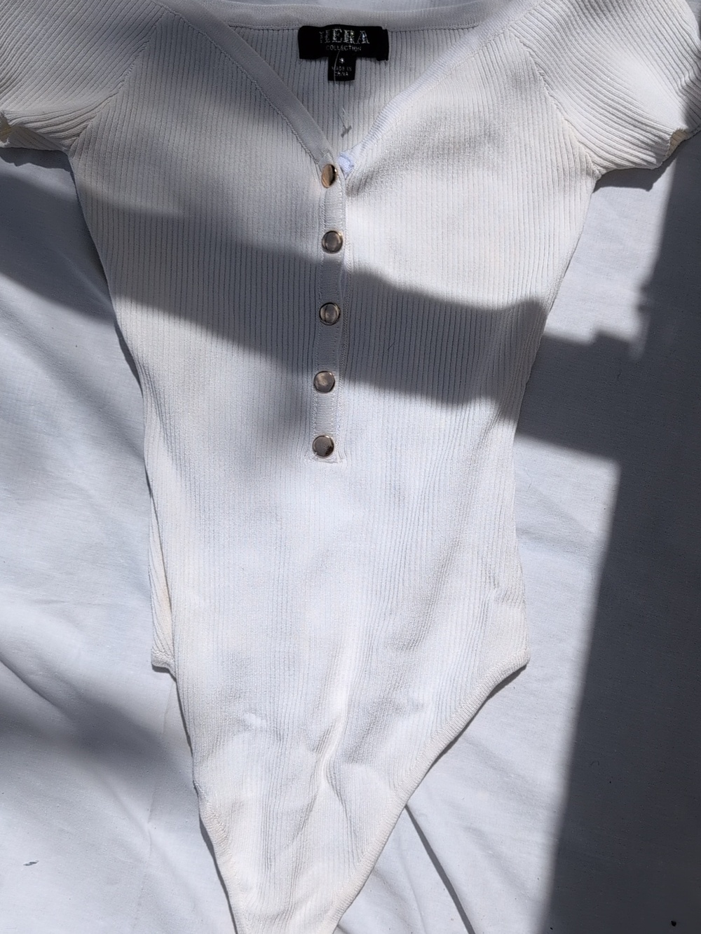 Hera White Ribbed V-Neck Button Bodysuit - Picture 7 of 9